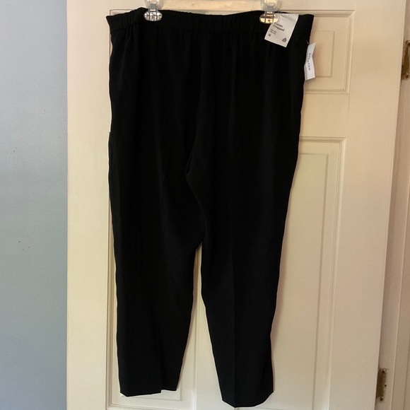 Aritzia Babaton Conan Cropped Pant Black Crepe Trousers Mid Rise Slim Fit 16 NWT - Picture 11 of 15